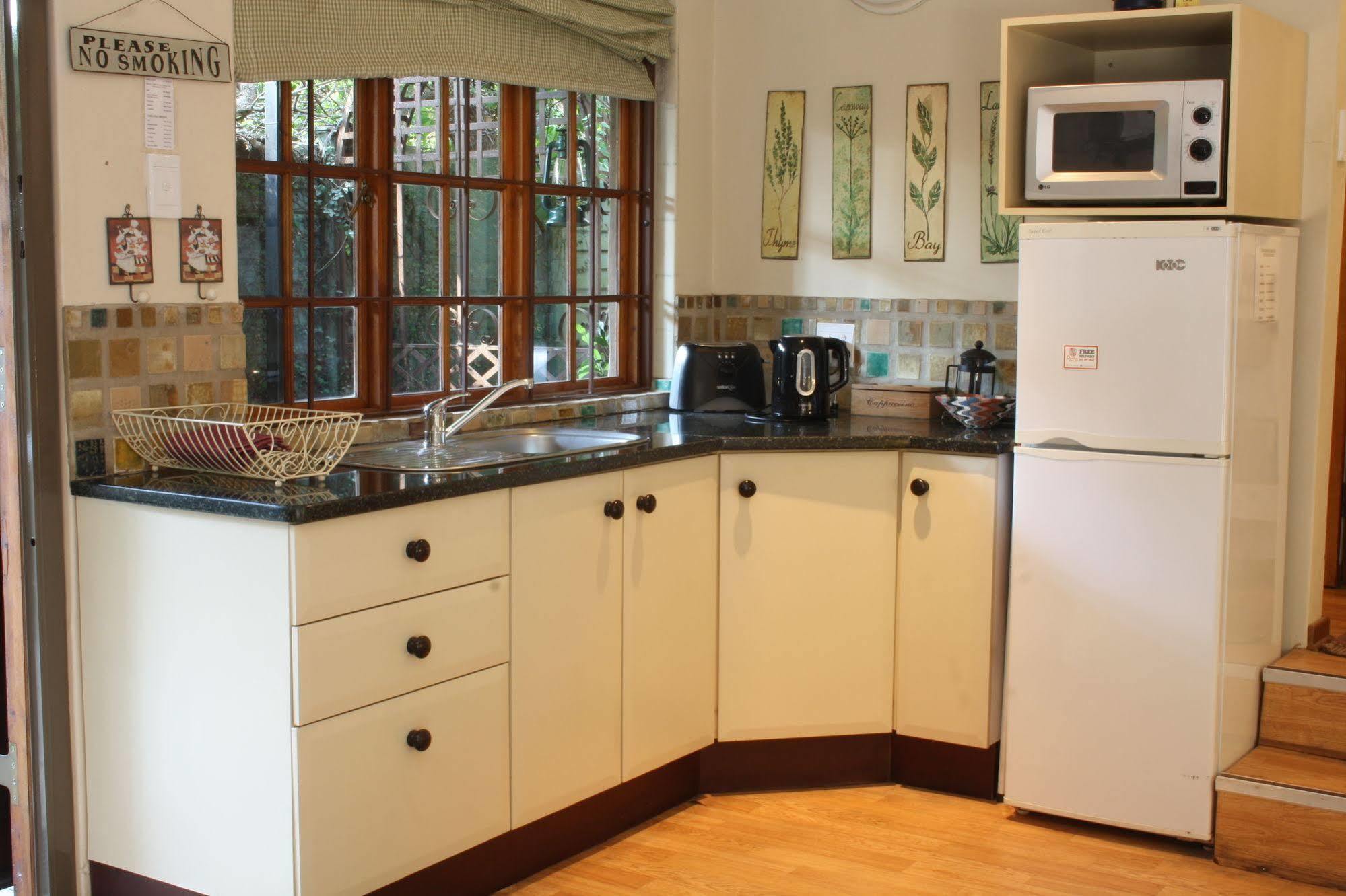 Babbling Brook Bed & Breakfast Pietermaritzburg Buitenkant foto