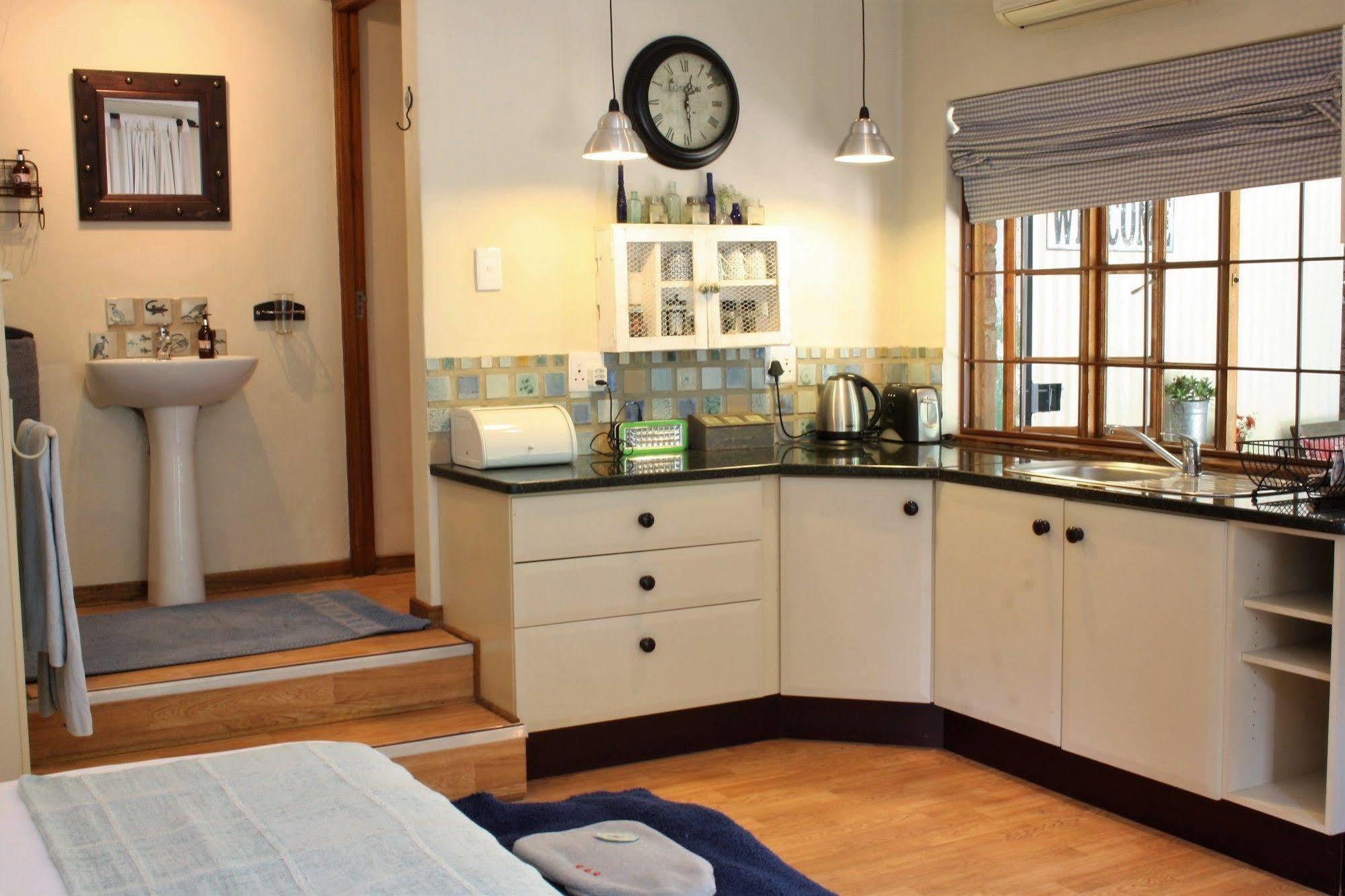 Babbling Brook Bed & Breakfast Pietermaritzburg Buitenkant foto